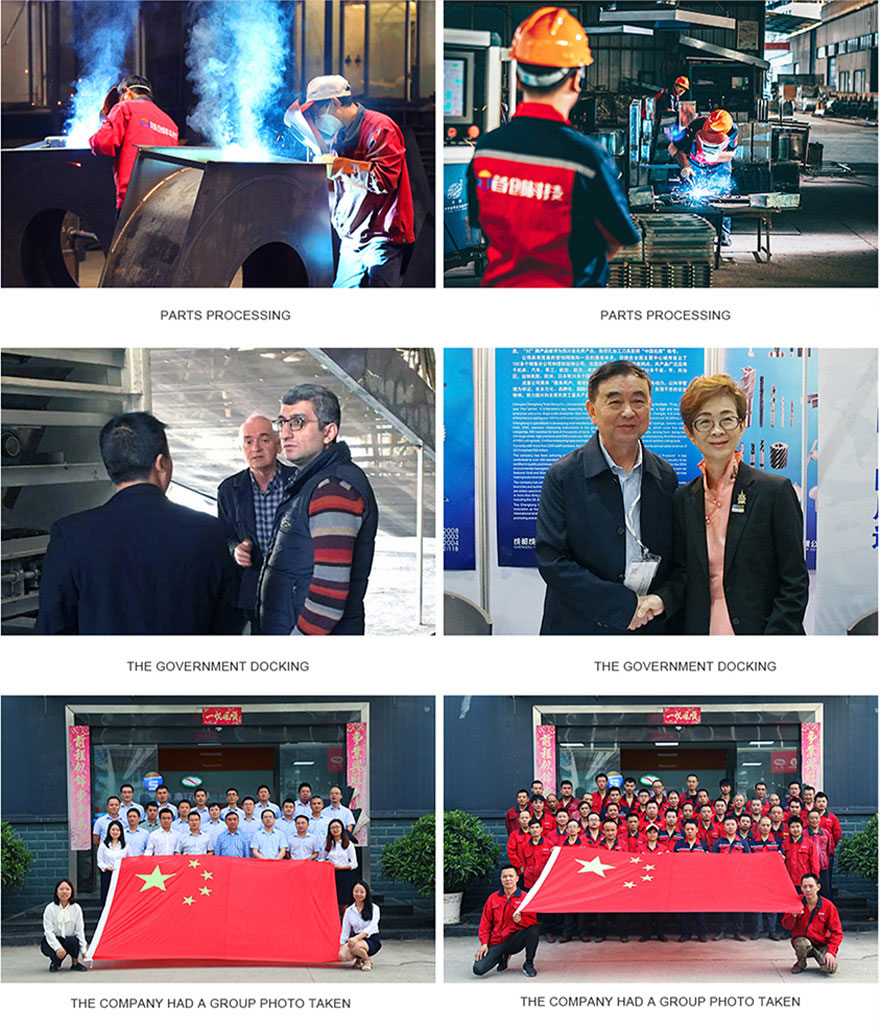 Group photo with clients 客户03